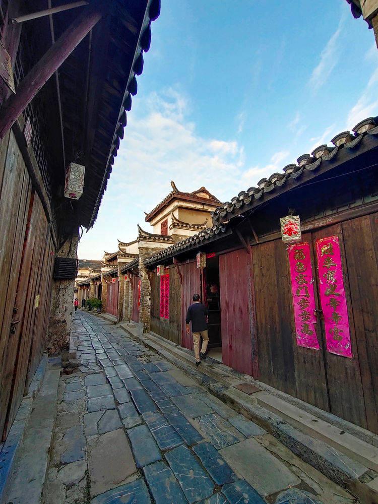 亳州高新区教师冰河救人彰显师者大爱